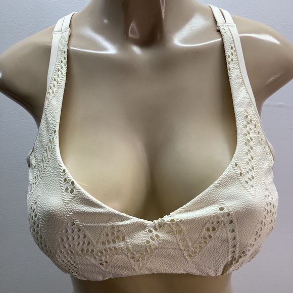 Seafolly Australia Size 12DD Cream Sweetheart Crochet Halter Bralette. New - Picture 2 of 8